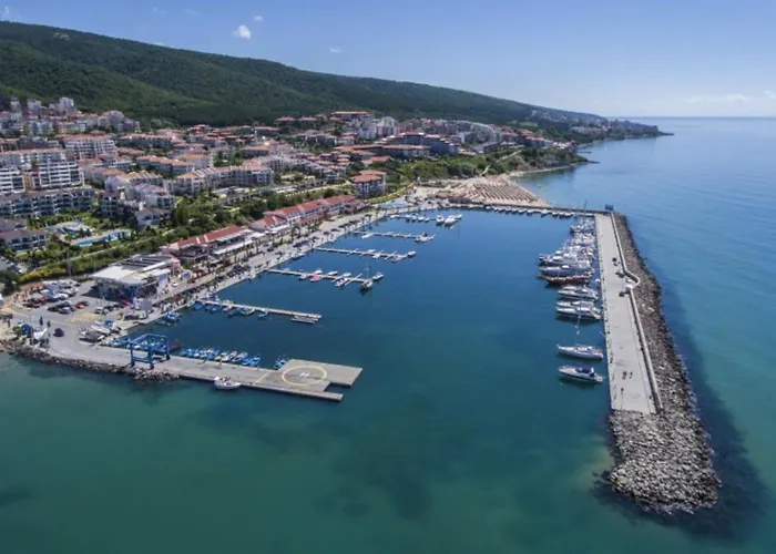 Horizon 12 'б' Апартамент *