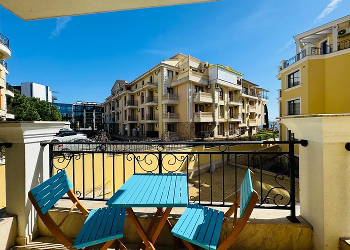 Horizon 12 'б' Апартамент *